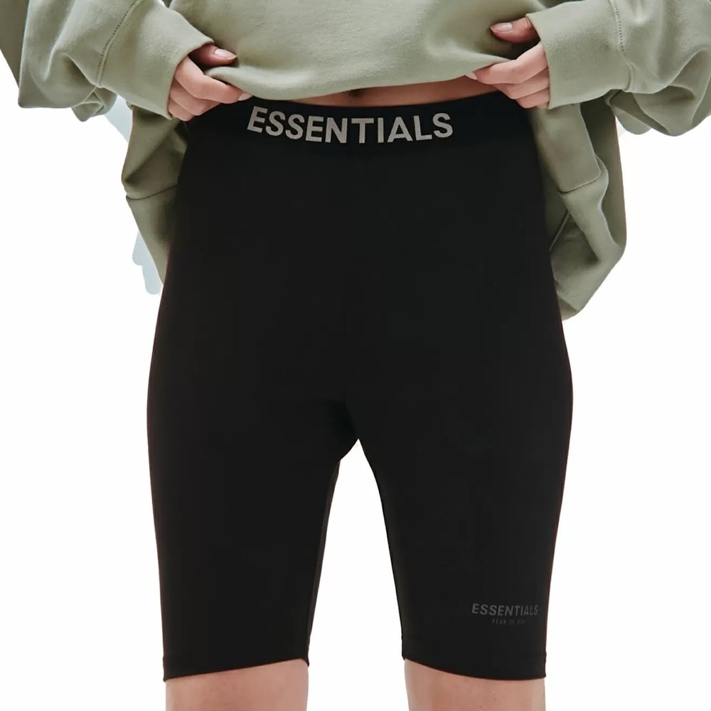 FREE OF GOD ESSENTIALS Black Cotten Shorts